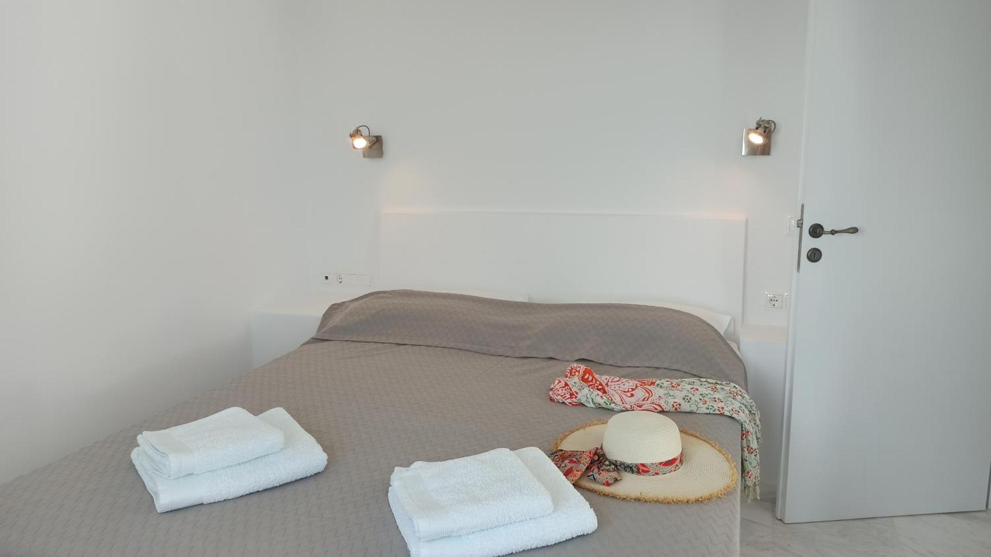 Aegean Dream Apartments Тинос Екстериор снимка
